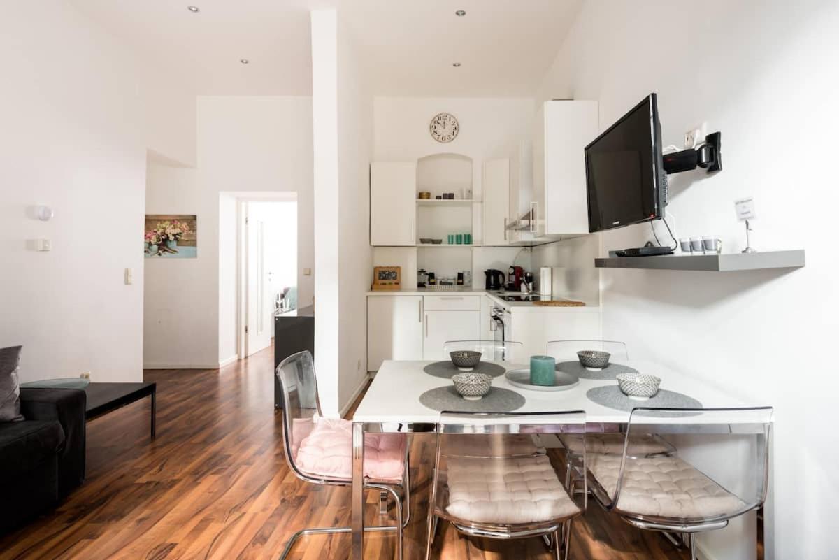 فيينا Luxurious And Spacious 5 Min Walk To City Center, 1-2 المظهر الخارجي الصورة